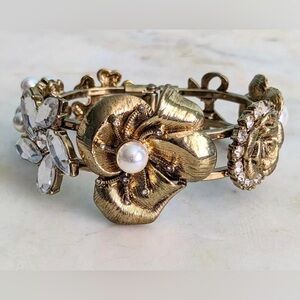 Vintage Crystal Bracelet, Flower Metal Crystal and Resin Pearl Bracelet